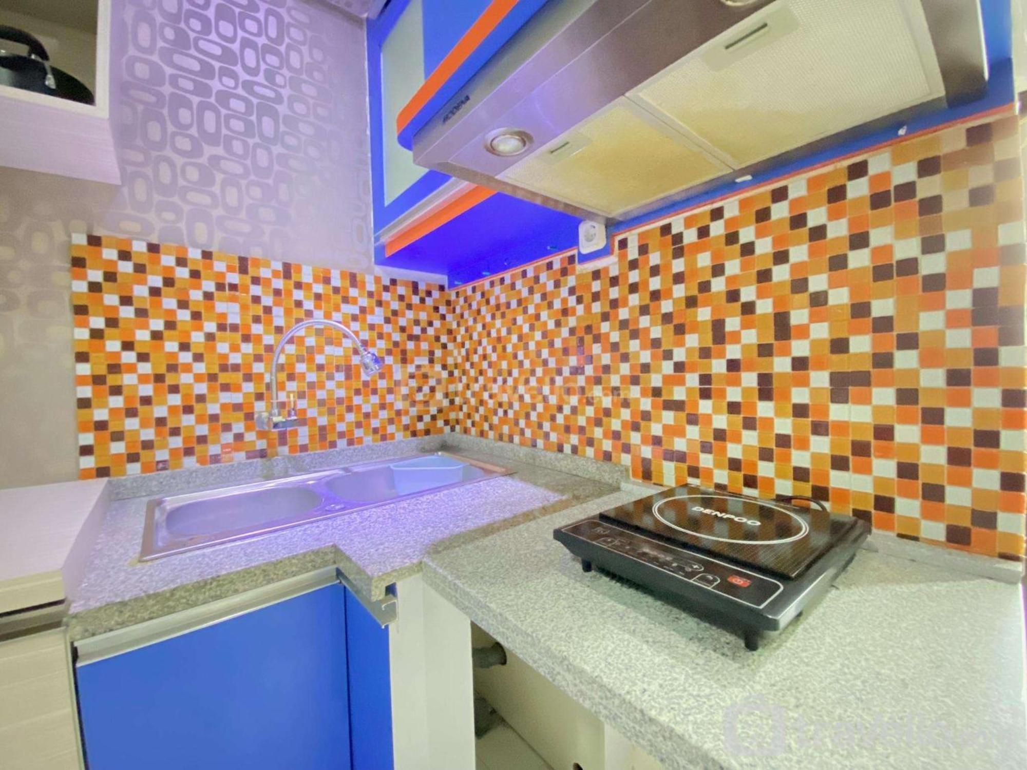 Graceful 2br At Gateway Ahmad Yani Cicadas By Travelio *